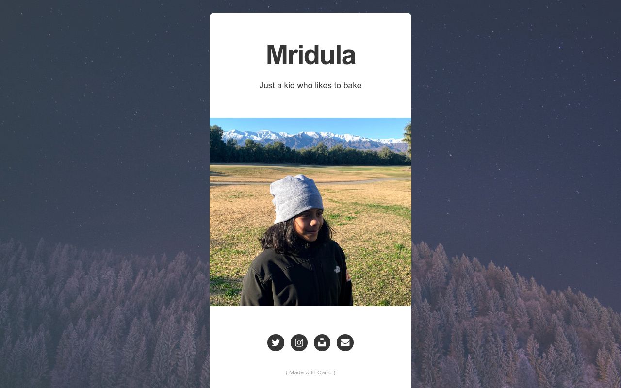 Carrd profile picture for @mridula